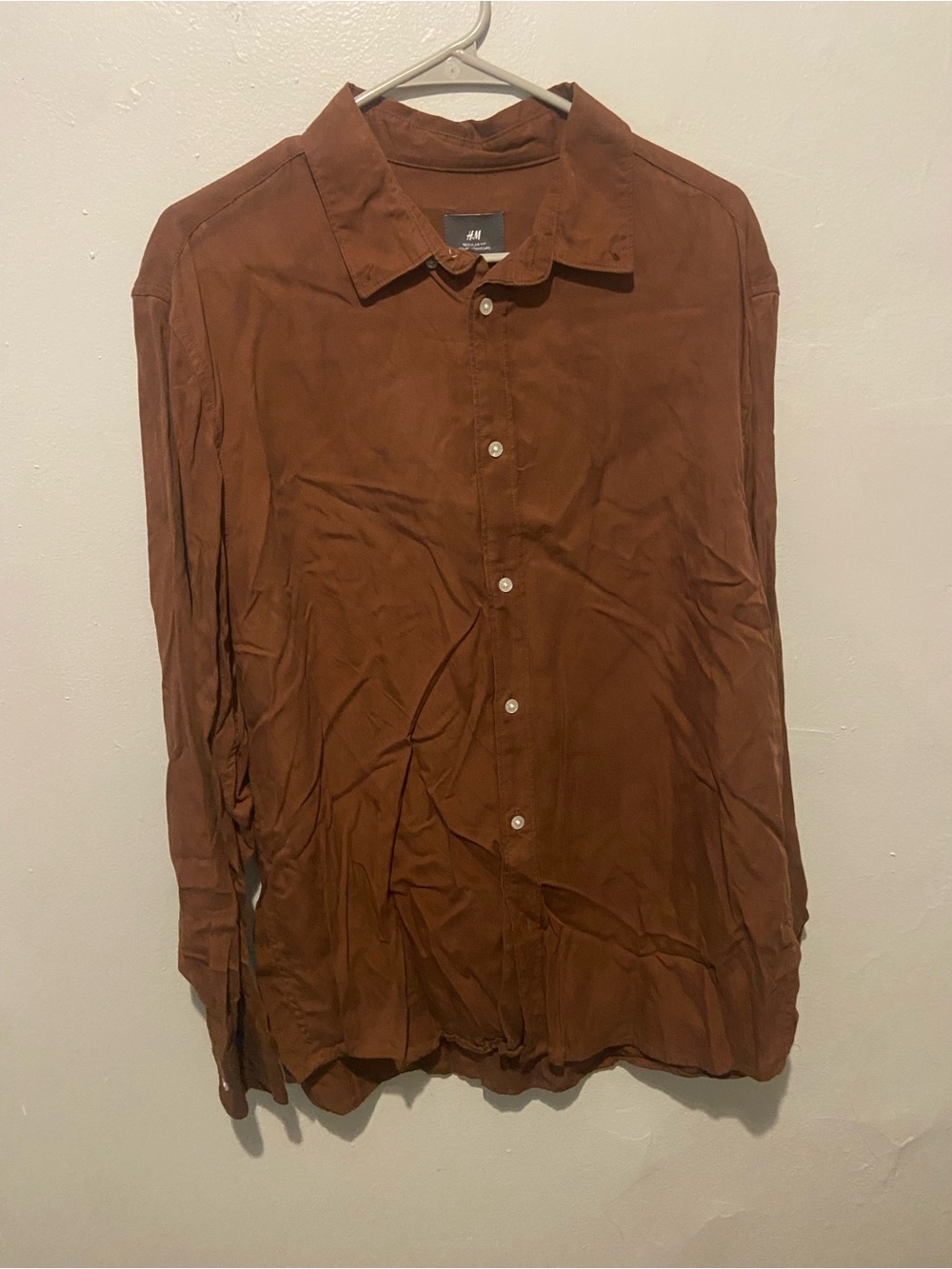 H&M Men's Casual Button-Down Shirt in Rust Brown